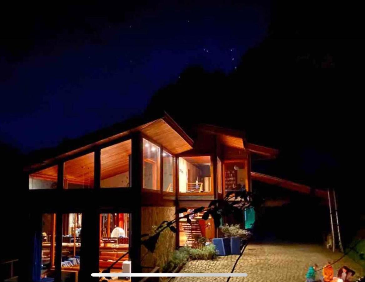فيلا Casa De Vidro Com Vista Mantiqueira - Com Cafe E Staff Campos do Jordão المظهر الخارجي الصورة