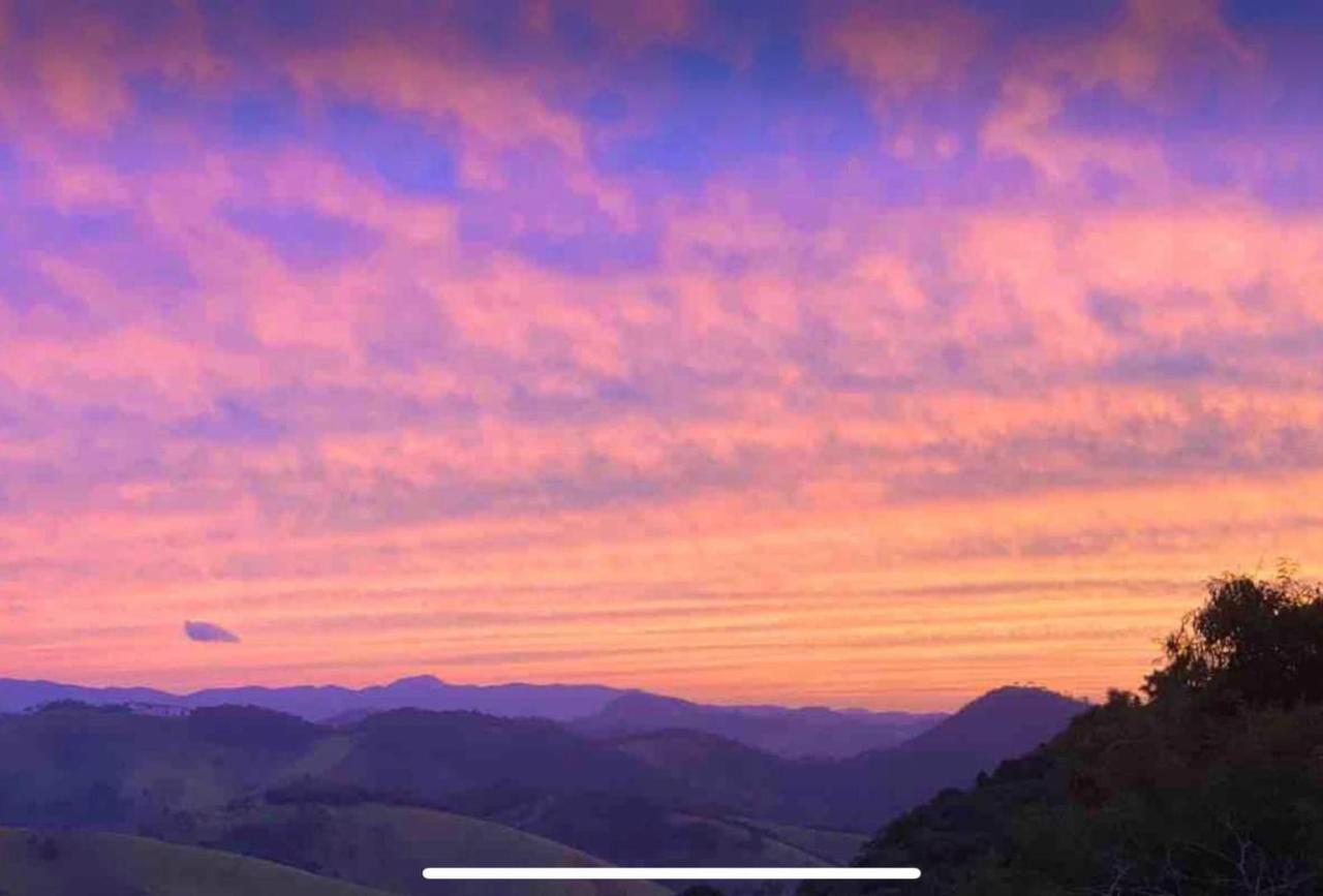 فيلا Casa De Vidro Com Vista Mantiqueira - Com Cafe E Staff Campos do Jordão المظهر الخارجي الصورة