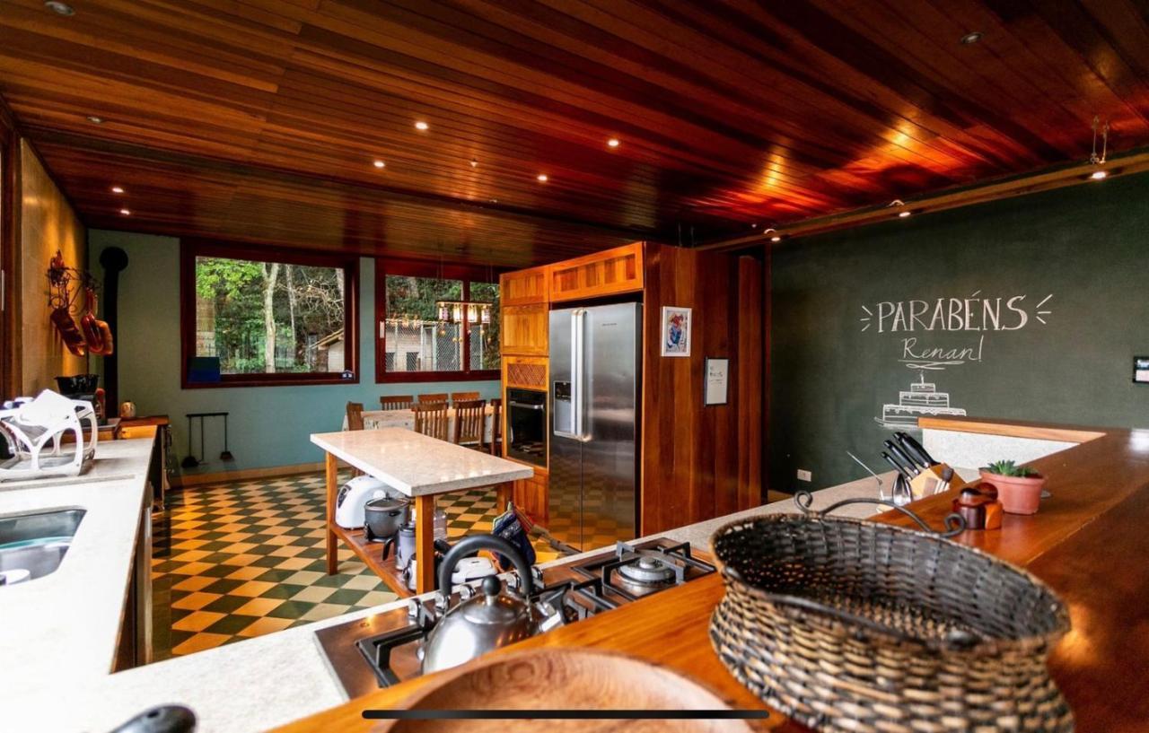 فيلا Casa De Vidro Com Vista Mantiqueira - Com Cafe E Staff Campos do Jordão المظهر الخارجي الصورة